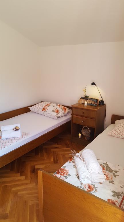 Apartment Ana Kali Luaran gambar