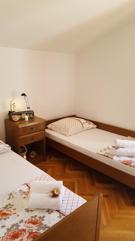 Apartment Ana Kali Luaran gambar